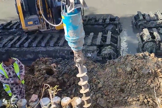 水泥樁批發(fā)廠家泓樺錦嘉-水泥仿木樁樁徑怎么確定？