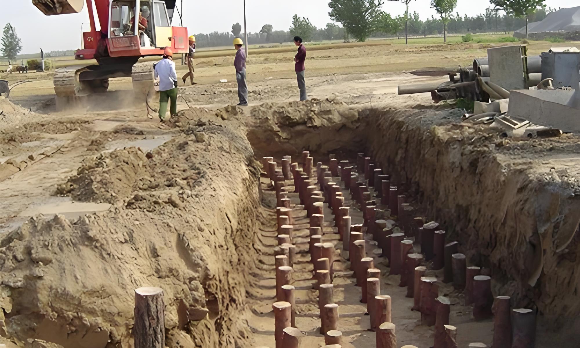 松木樁批發(fā)廠家泓樺錦嘉-地基加固打松木樁是否能解決沉降問題？
